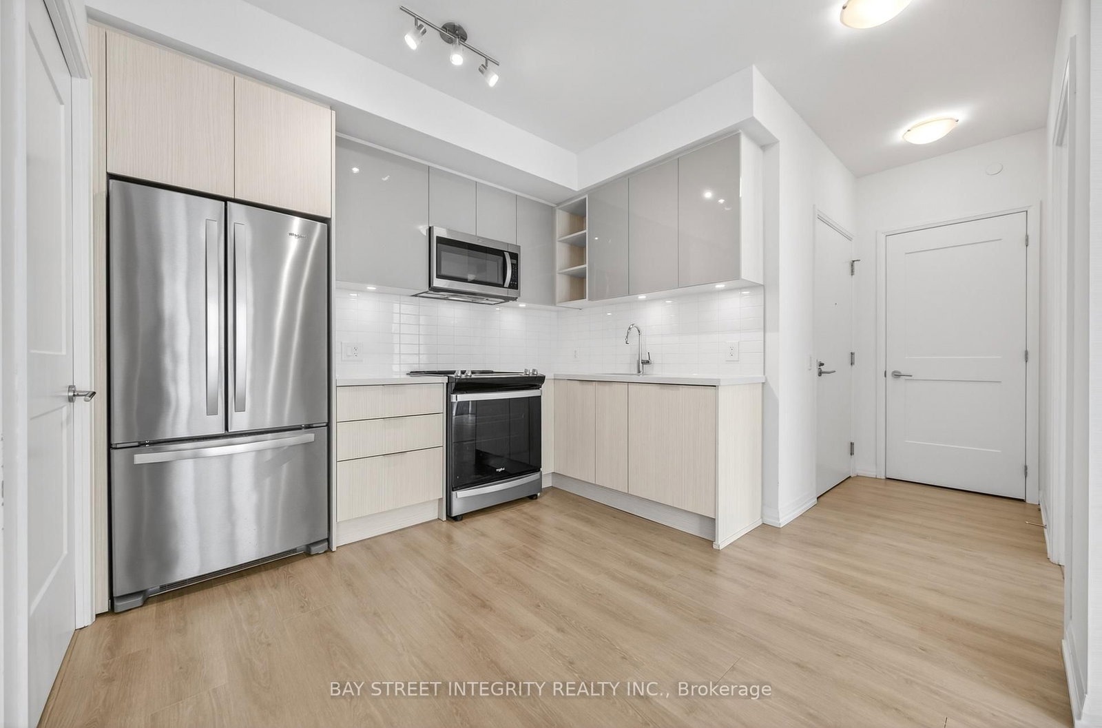 Condo for sale at 1720-50 Dunfield Avenue, Toronto, Ontario, M4S 0E4 - Mount Pleasant West - MLS: C13023176