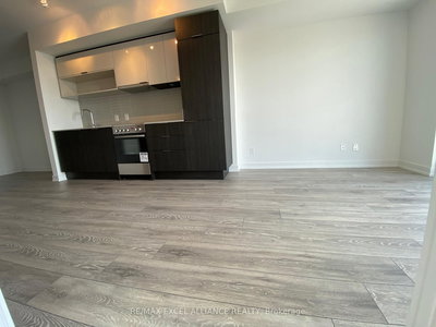 1806-159 Wellesley Street, Toronto, Ontario