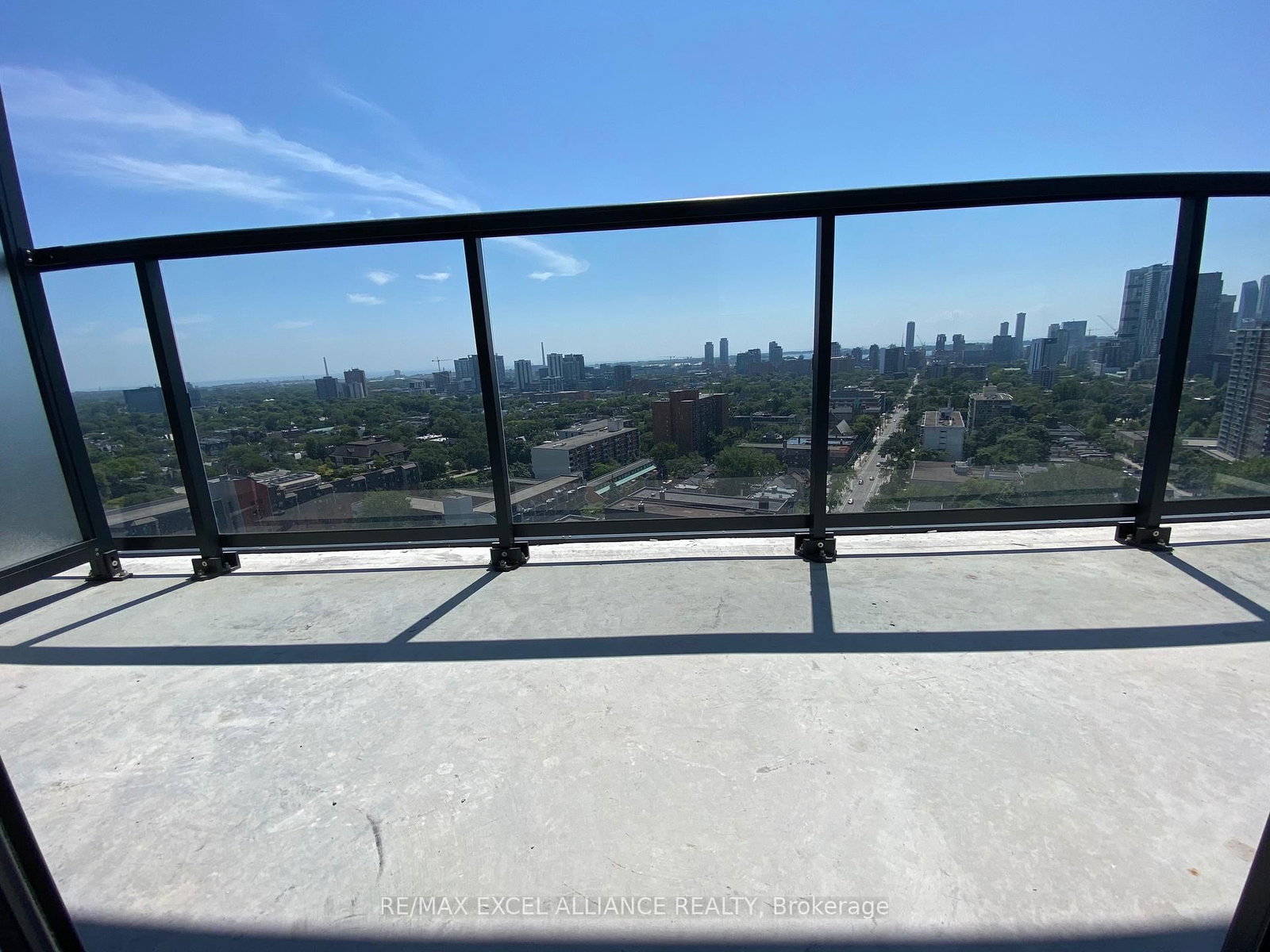 159 Wellesley Street, Unit 1806 - Photo 13