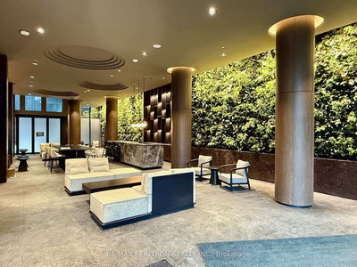 706-110 Broadway Avenue, Toronto, Ontario image-0-4