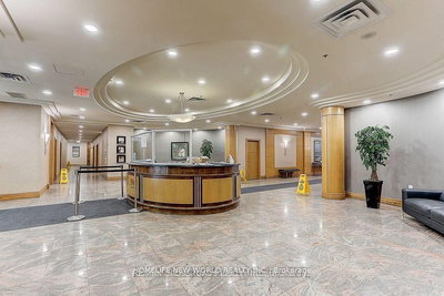 403-5500 Yonge Street, Toronto, Ontario image-0-2