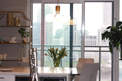 1205-78 Tecumseth Street, Toronto, Ontario image-0-4