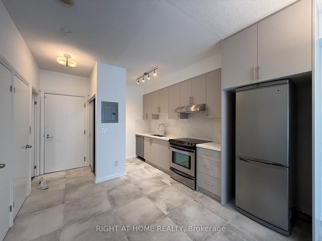 1118 - 111 Elizabeth Street