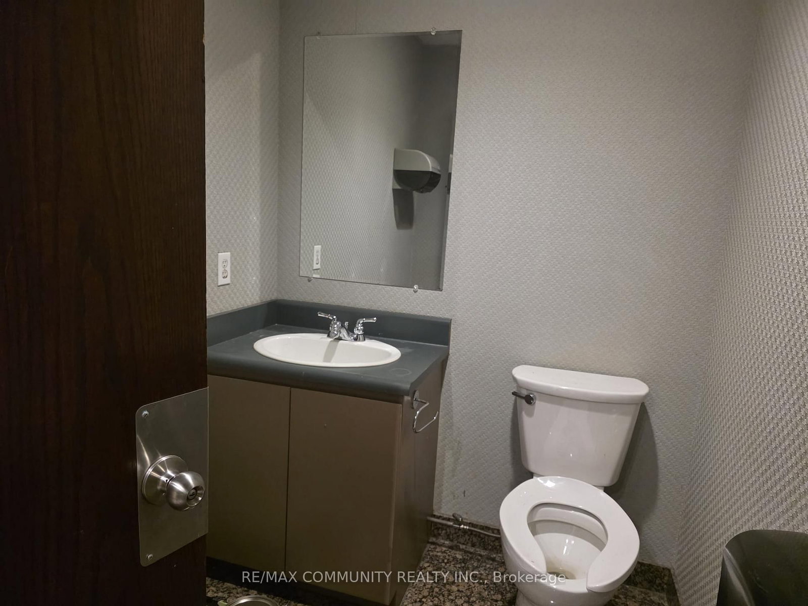 250 Sheppard Avenue E, Unit 303 - Photo 15