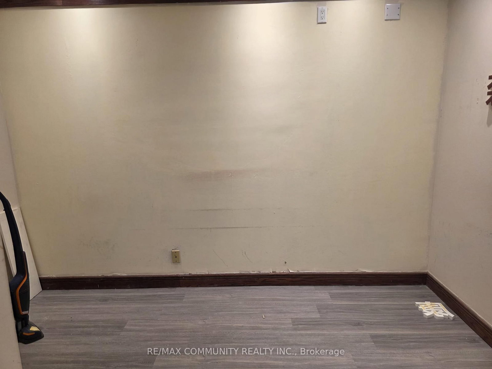 250 Sheppard Avenue E, Unit 303 - Photo 4