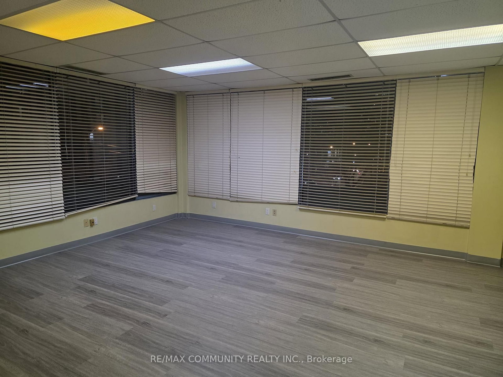 250 Sheppard Avenue E, Unit 303 - Photo 9