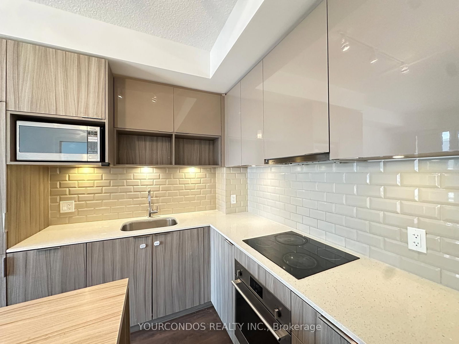 52 Forest Manor Road, Unit 313 - Photo 2