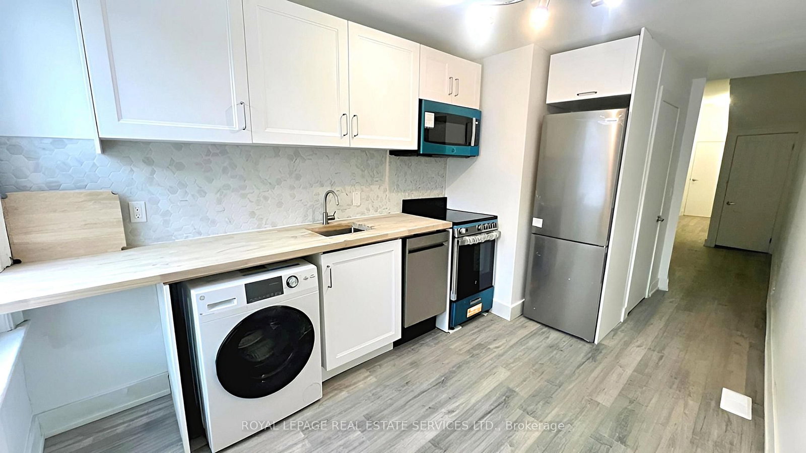 457 Queen Street E, Unit Main - Photo 7