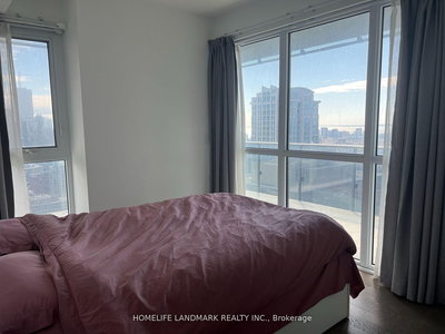 4611-7 Grenville Street, Toronto, Ontario image-0-3