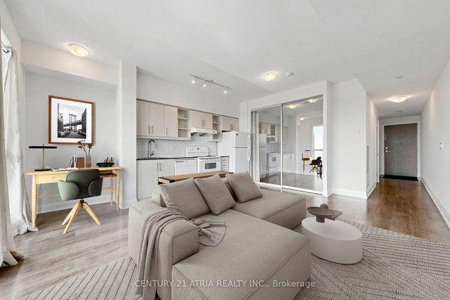 607 - 160 Vanderhoof Avenue