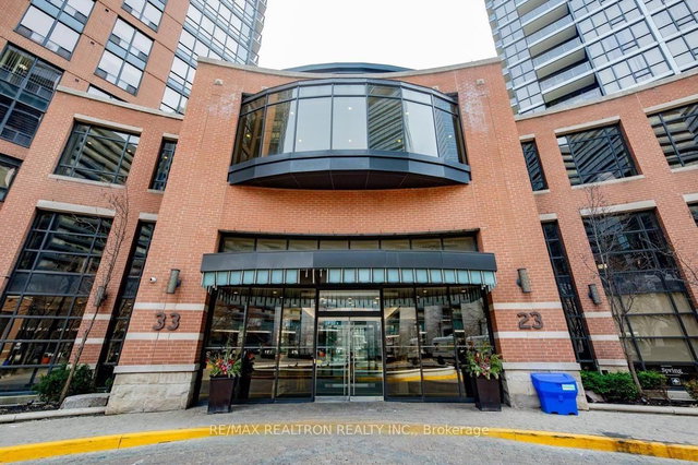 2512 - 33 Sheppard Avenue E