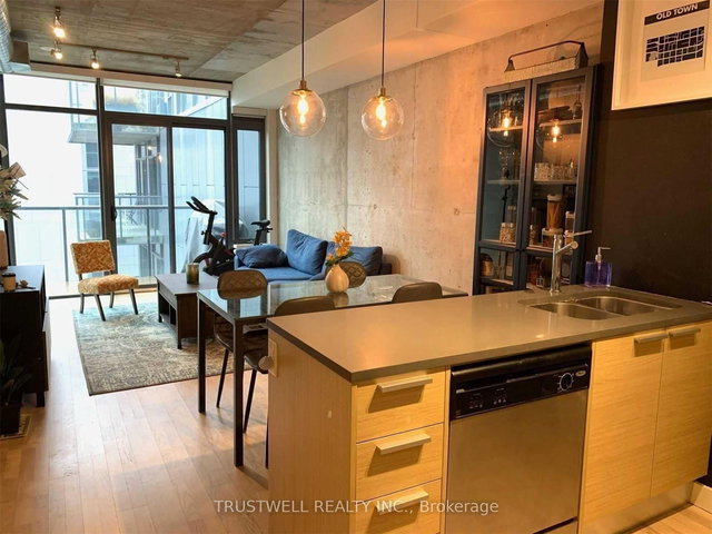 1211 - 138 Princess Street