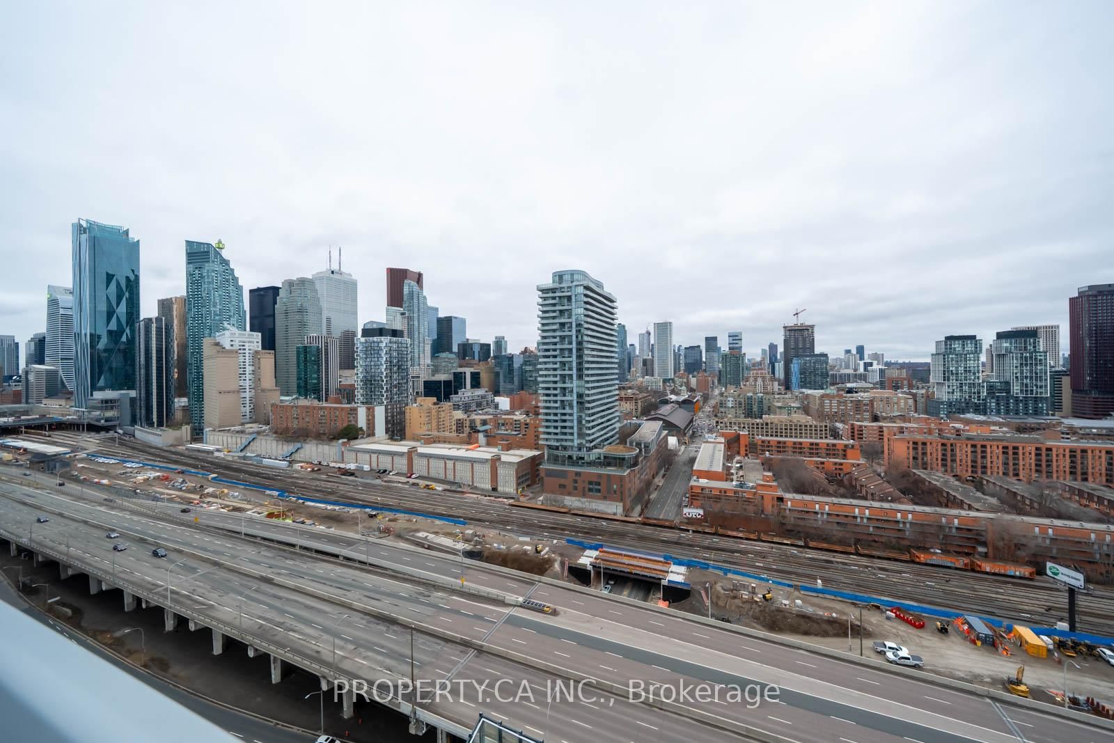 15 Lower Jarvis Street, Unit 1811 - Photo 11