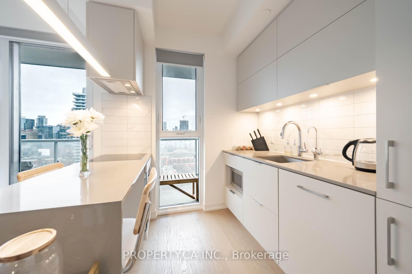 15 Lower Jarvis Street, Unit 1811 - Photo 6