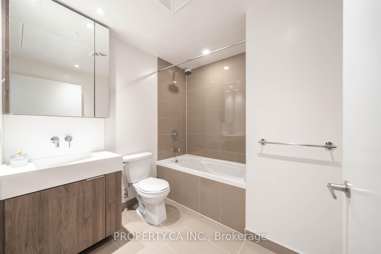 15 Lower Jarvis Street, Unit 1811 - Photo 9