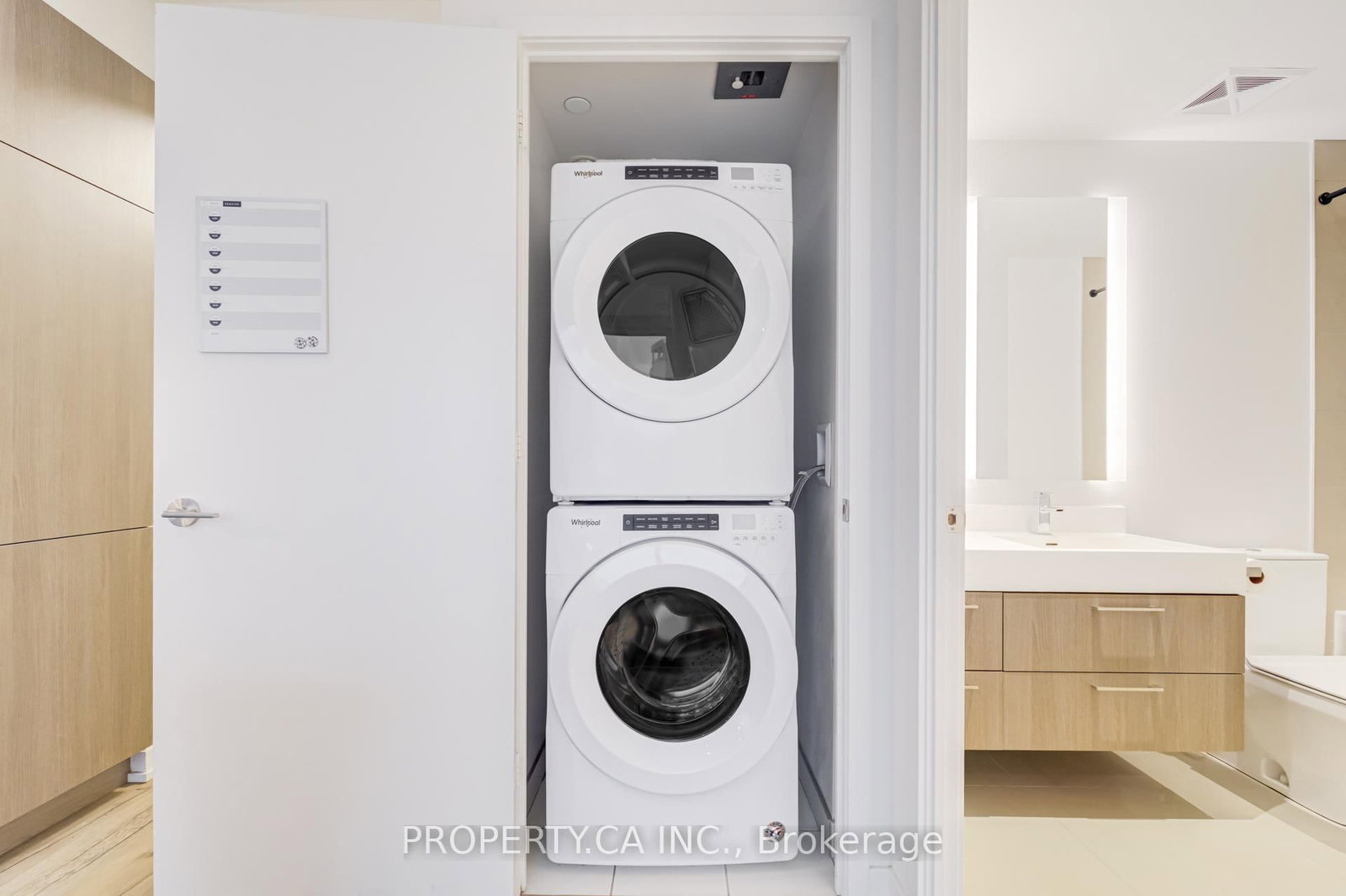 1 Yorkville Avenue, Unit 1710 - Photo 17