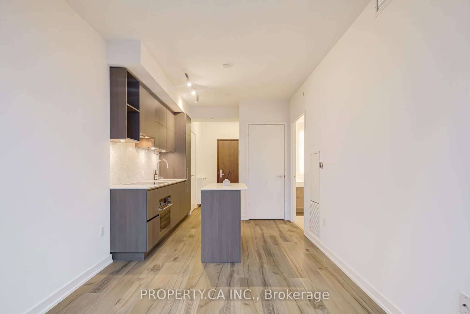 1 Yorkville Avenue, Unit 1710 - Photo 24