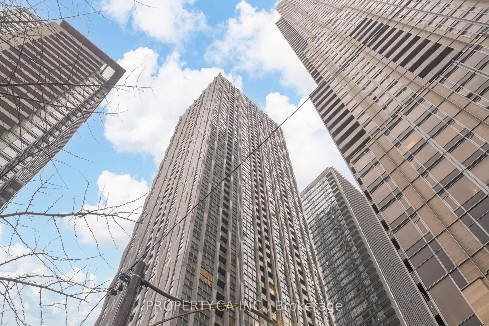 1 Yorkville Avenue, Unit 1710 - Photo 3