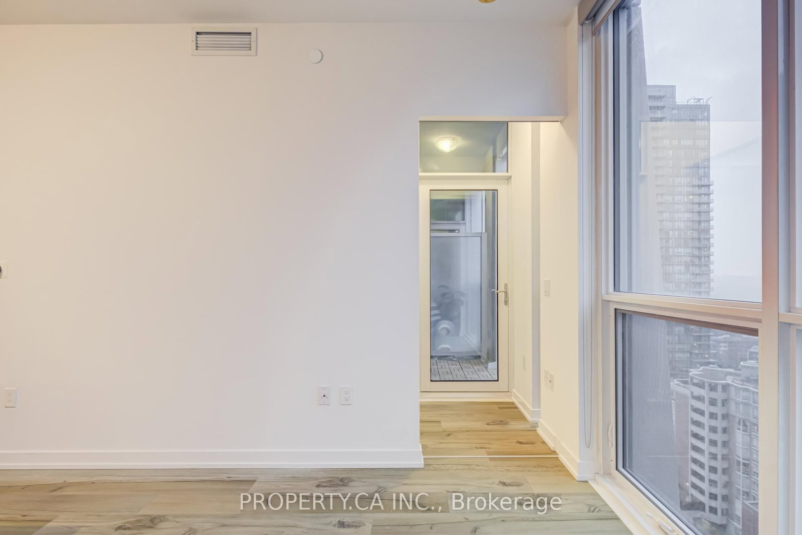 1 Yorkville Avenue, Unit 1710 - Photo 30
