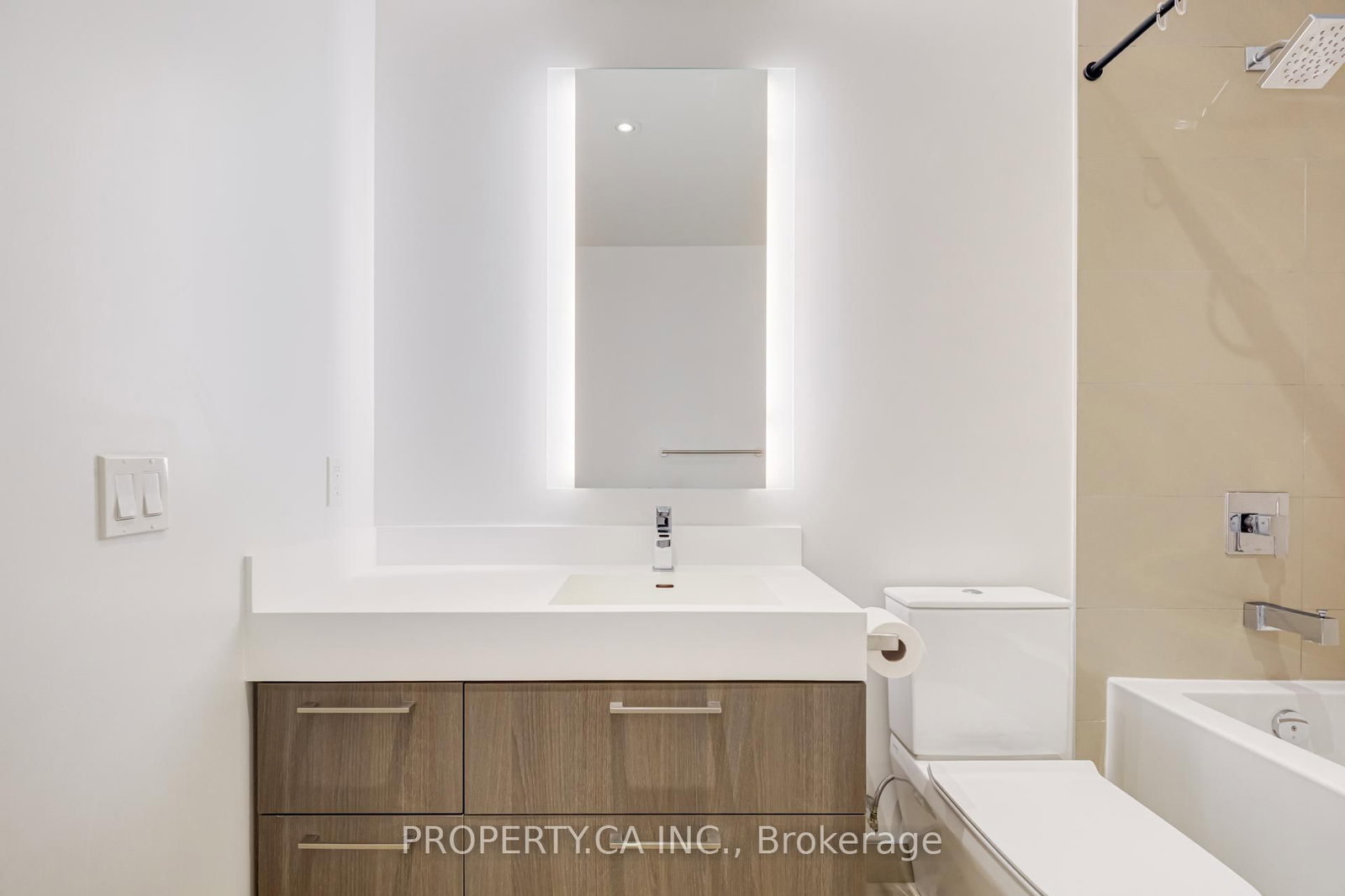 1 Yorkville Avenue, Unit 1710 - Photo 40