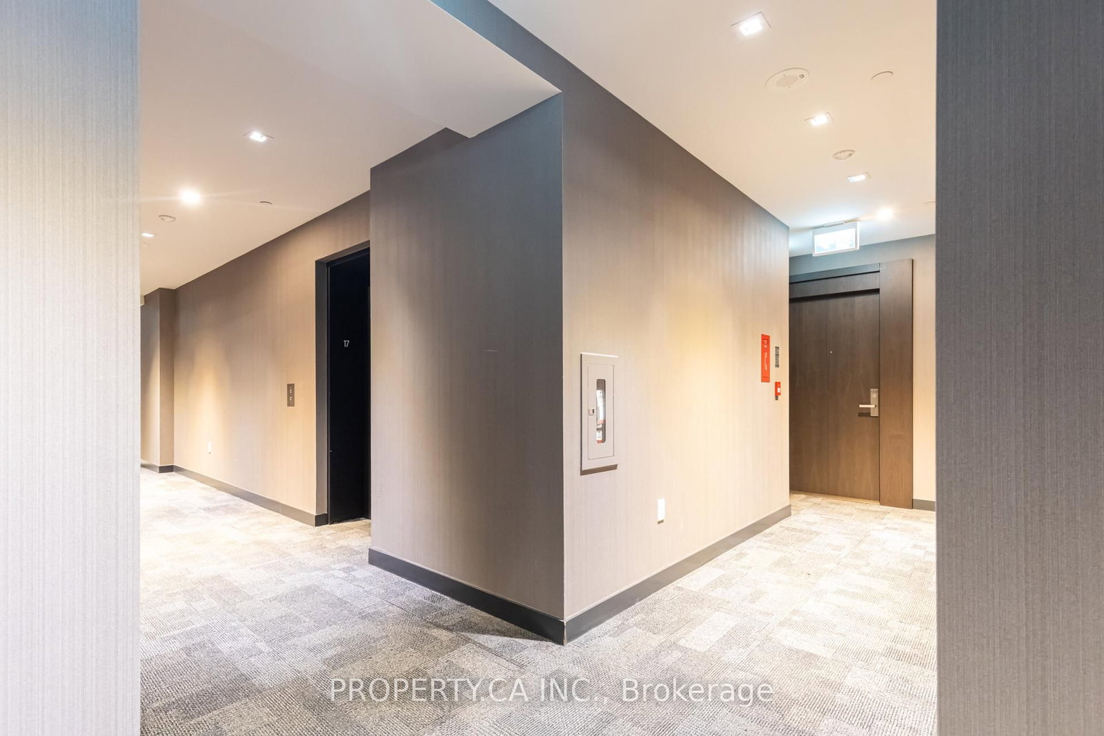 1 Yorkville Avenue, Unit 1710 - Photo 8