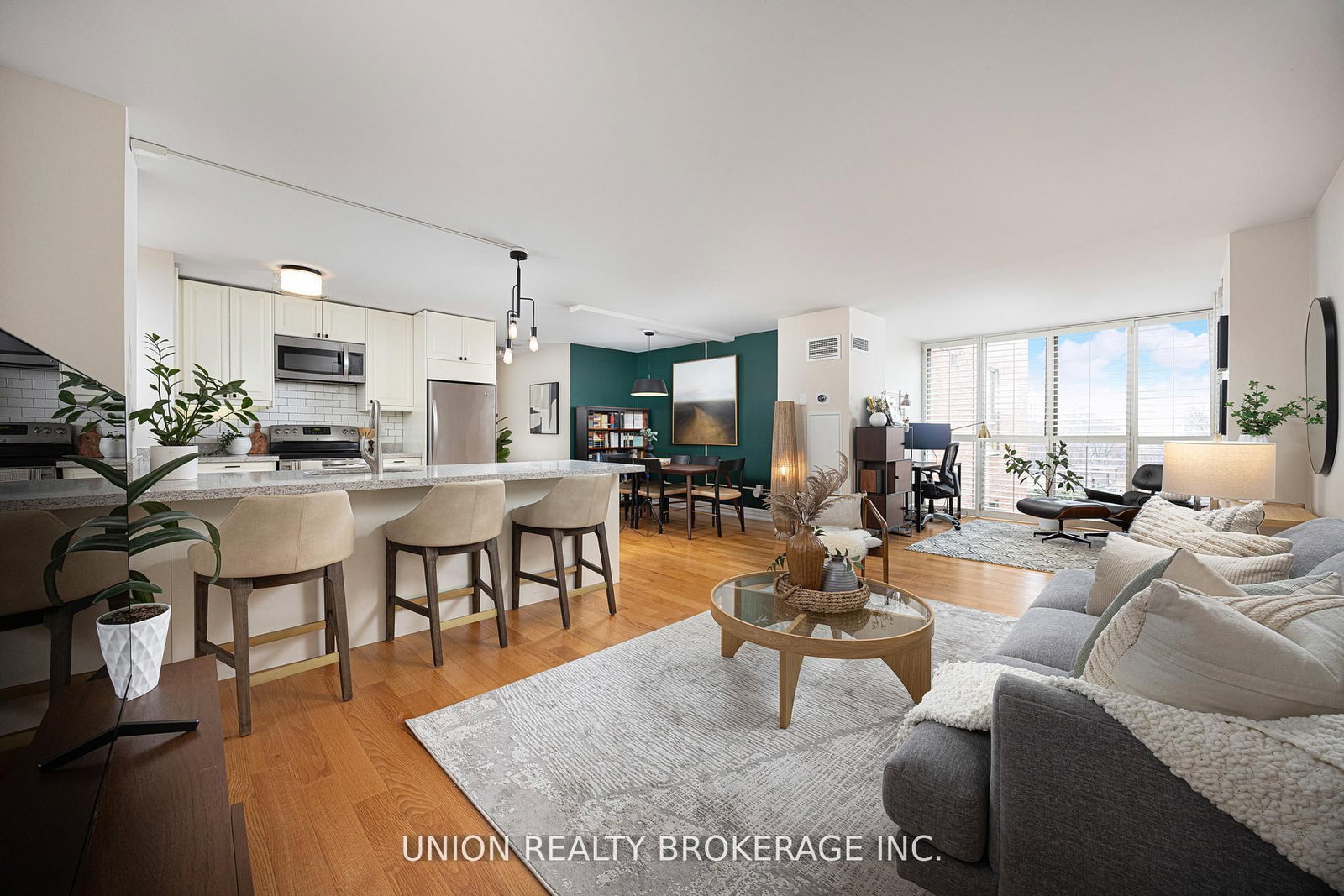 Property at 95 Lombard