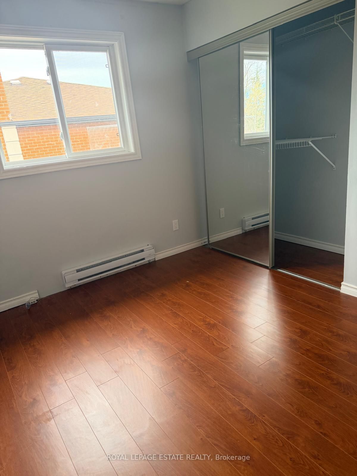 212 Byng Avenue, Unit Upper - Photo 10