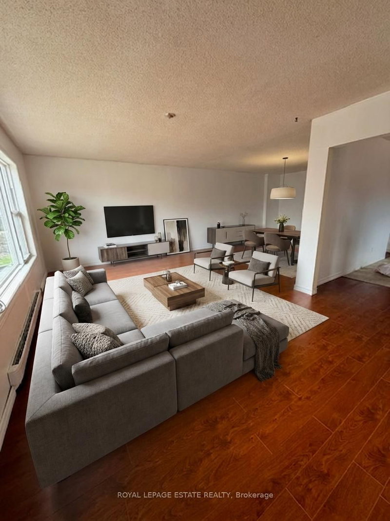 Upper - 212 Byng Ave, Toronto, M2N 4L1 | Image 2