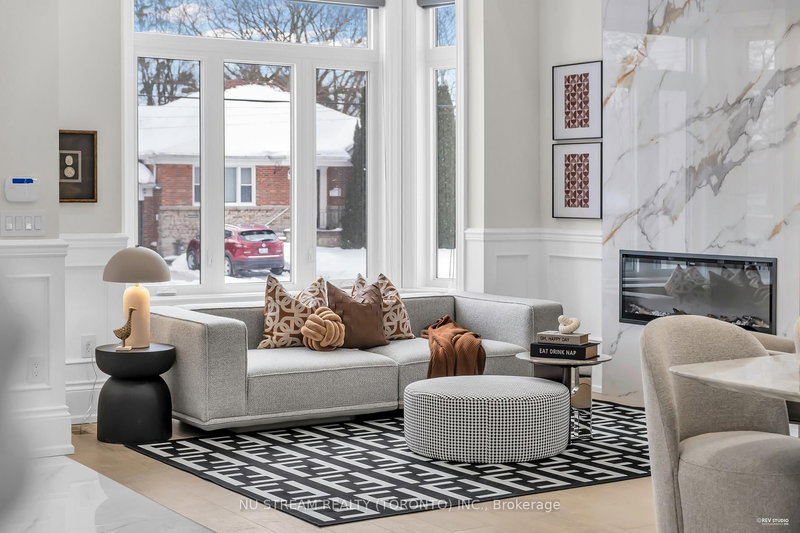 108 Abitibi Ave, Toronto, M2M 2V6 | Image 2