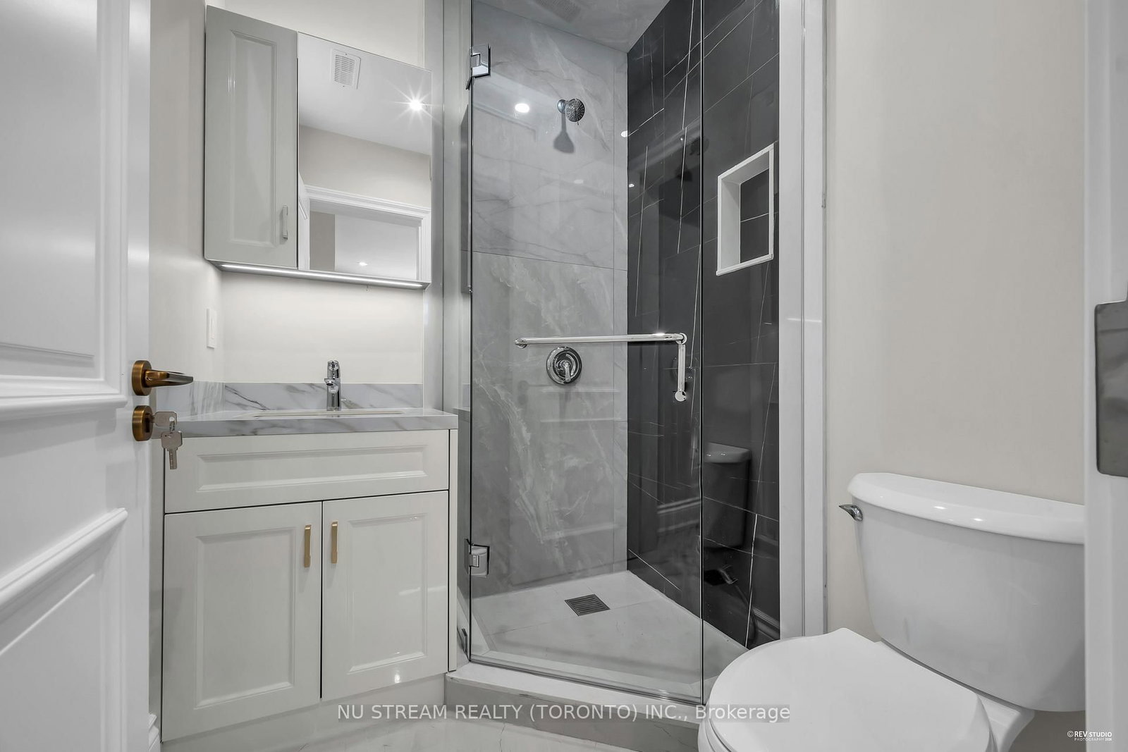 108 Abitibi Avenue - Photo 32