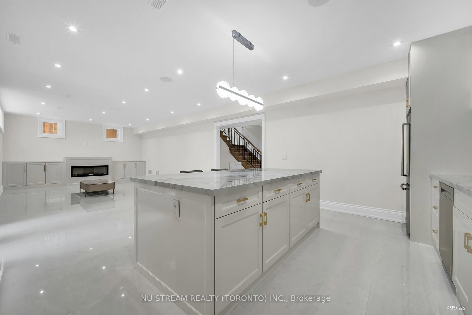 108 Abitibi Avenue - Photo 34