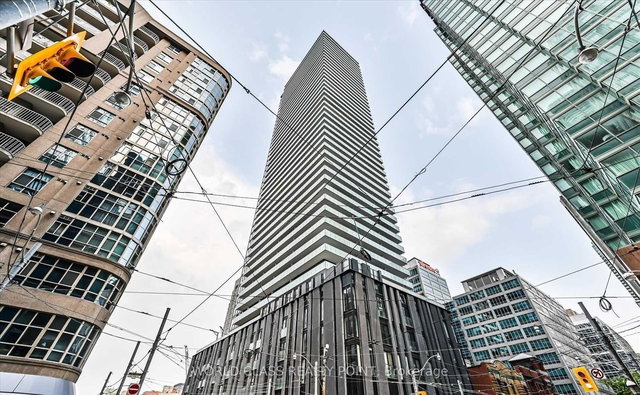 1209 - 25 Richmond Street E