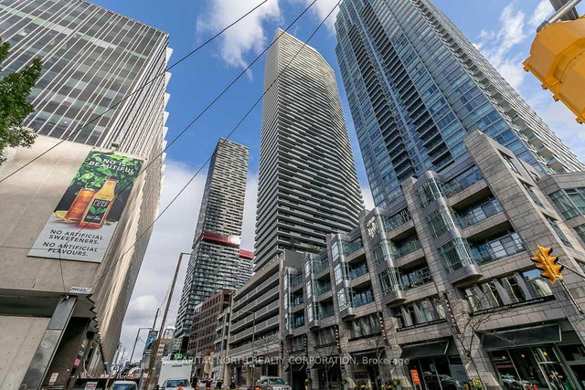 2507 - 2221 Yonge Street