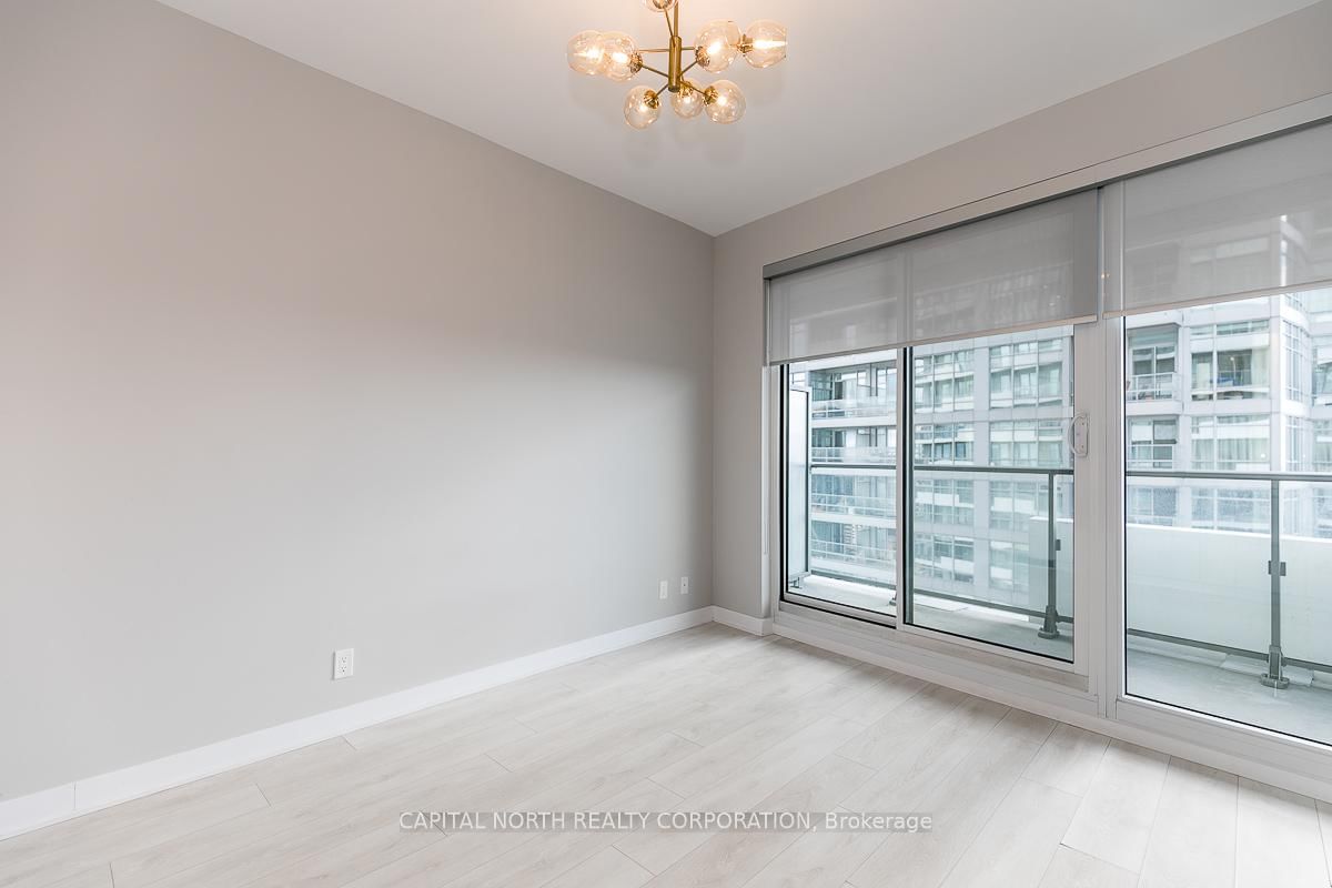2221 Yonge Street, Unit 2507 - Photo 11