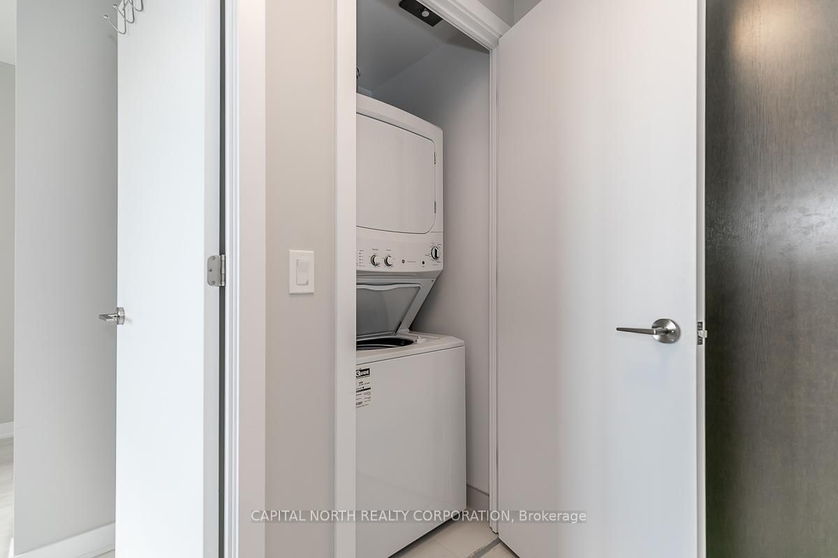 2221 Yonge Street, Unit 2507 - Photo 15