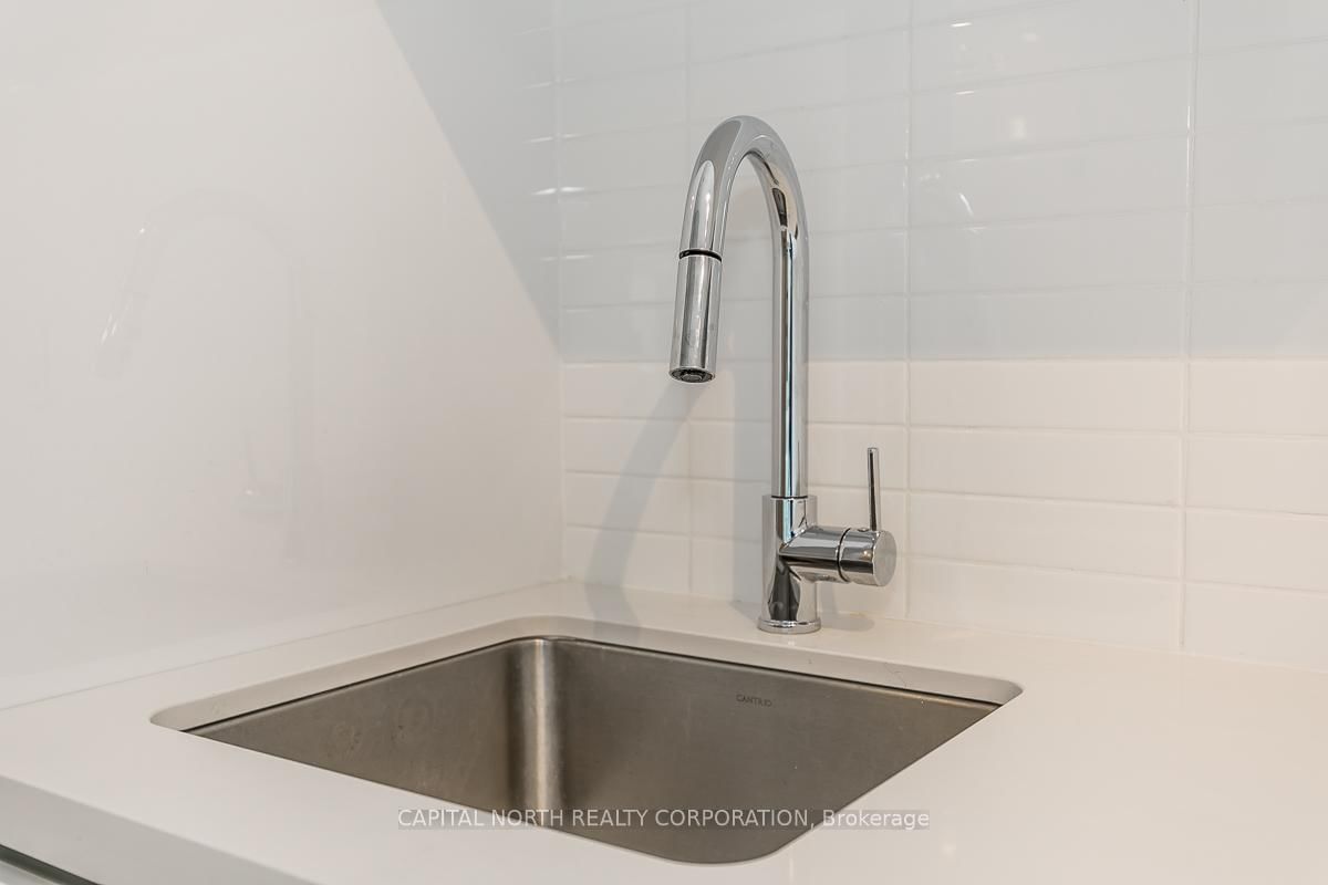 2221 Yonge Street, Unit 2507 - Photo 9