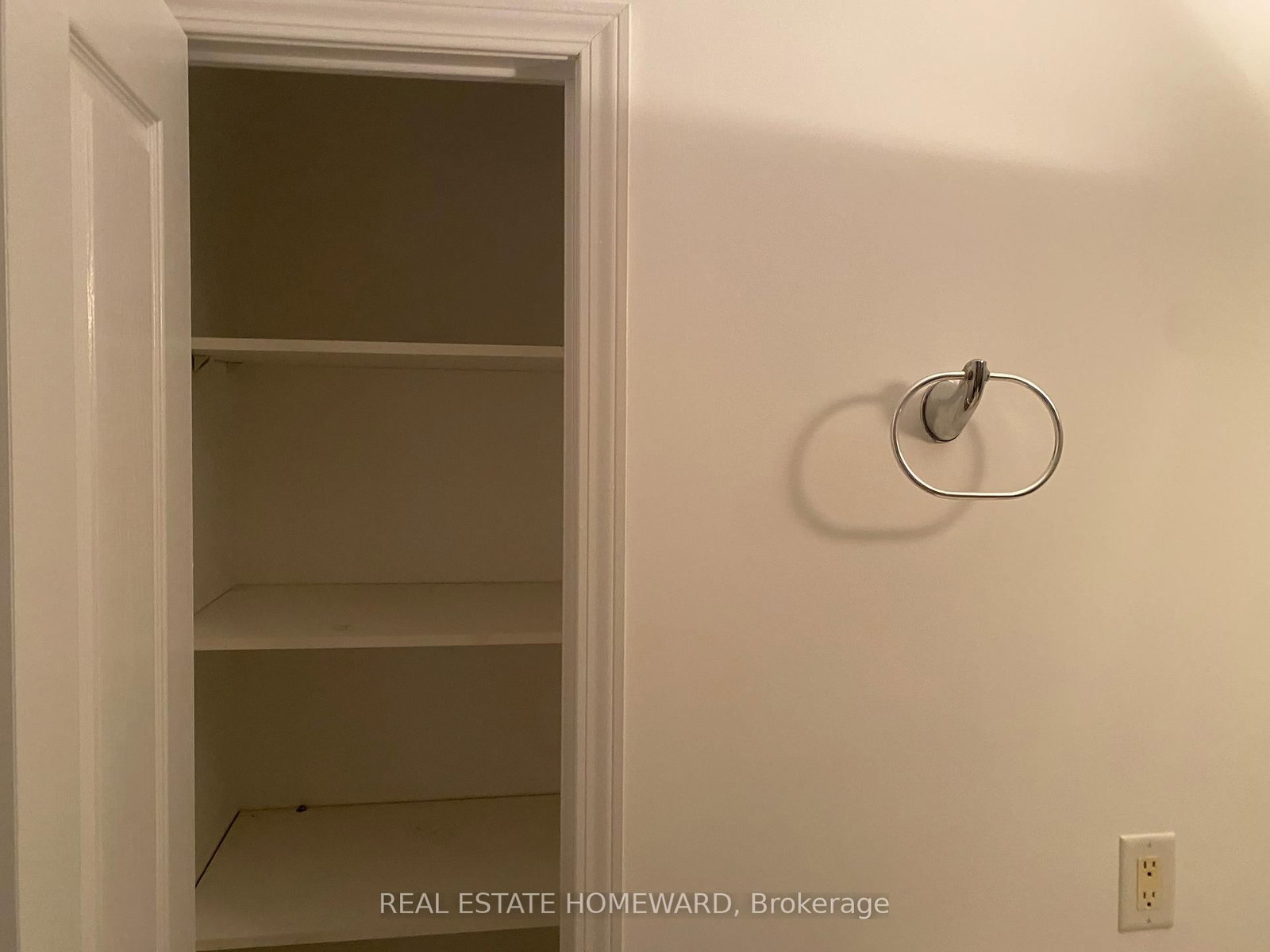 28 Byng Avenue, Unit 1005 - Photo 17