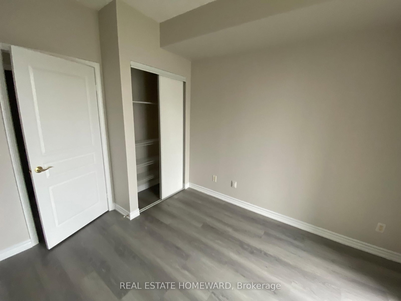 28 Byng Avenue, Unit 1005 - Photo 6