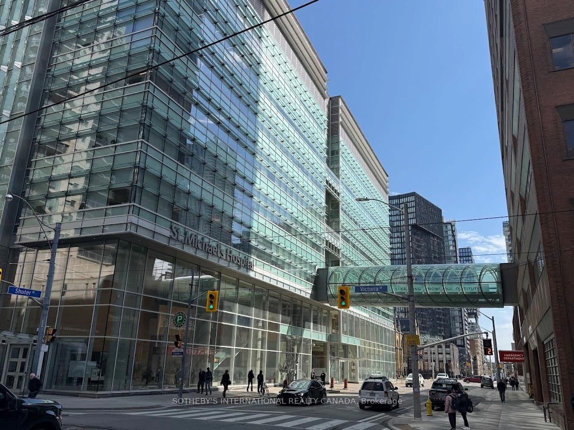 210 Victoria Street, Unit 717 - Photo 16