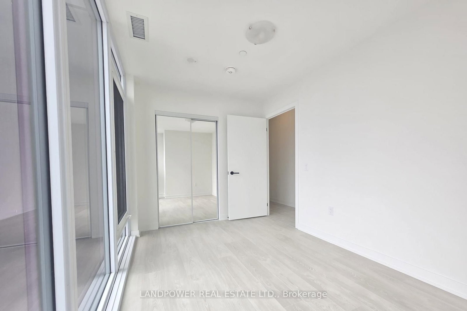 1 Quarrington Lane, Unit 2402 - Photo 14