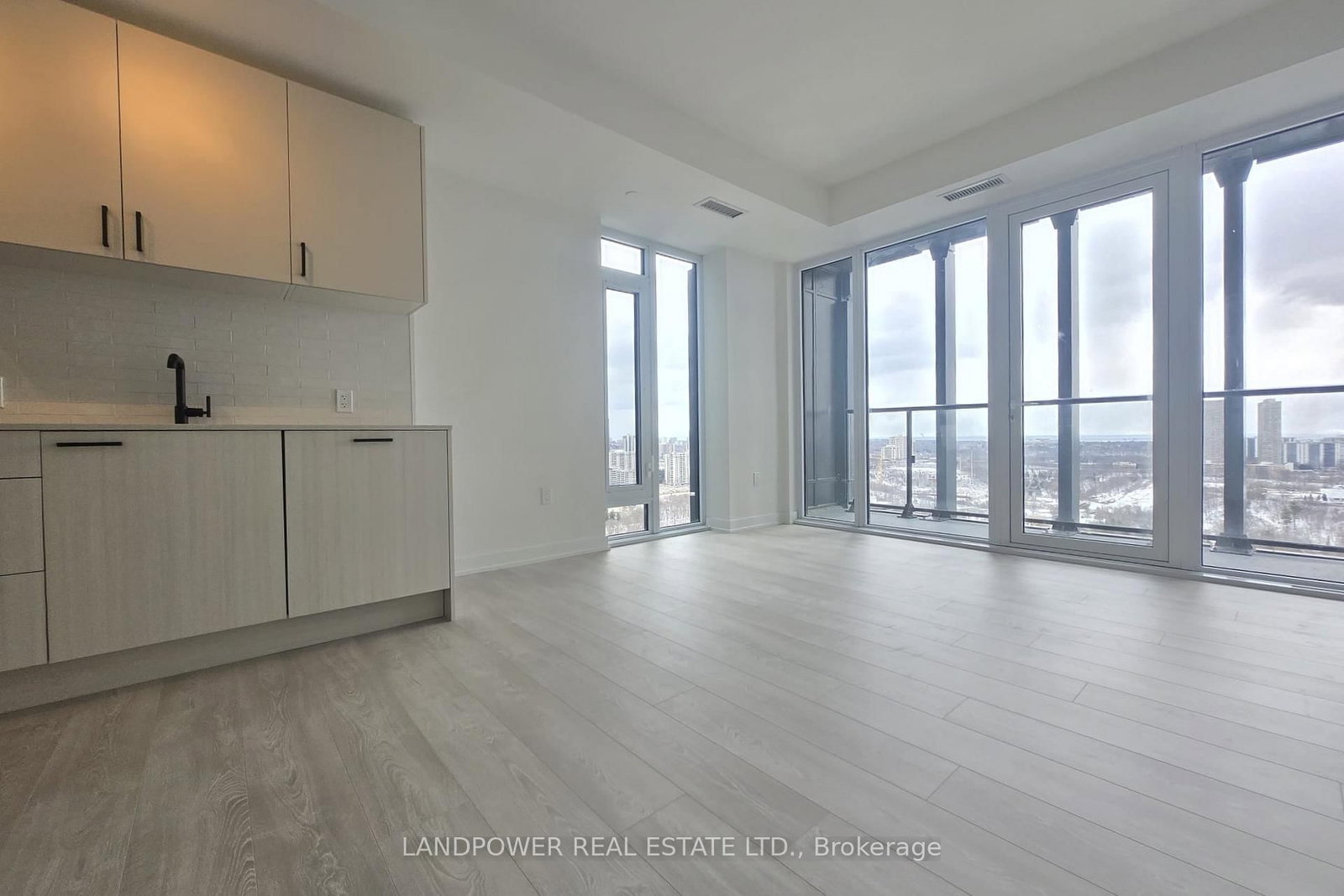 1 Quarrington Lane, Unit 2402 - Photo 4