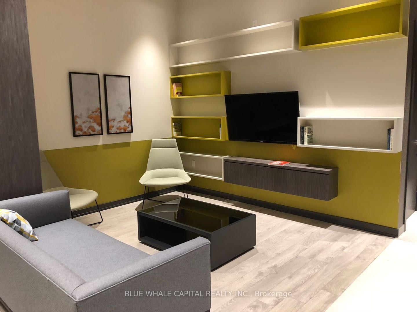 128 Fairview Mall Drive, Unit 315 - Photo 12