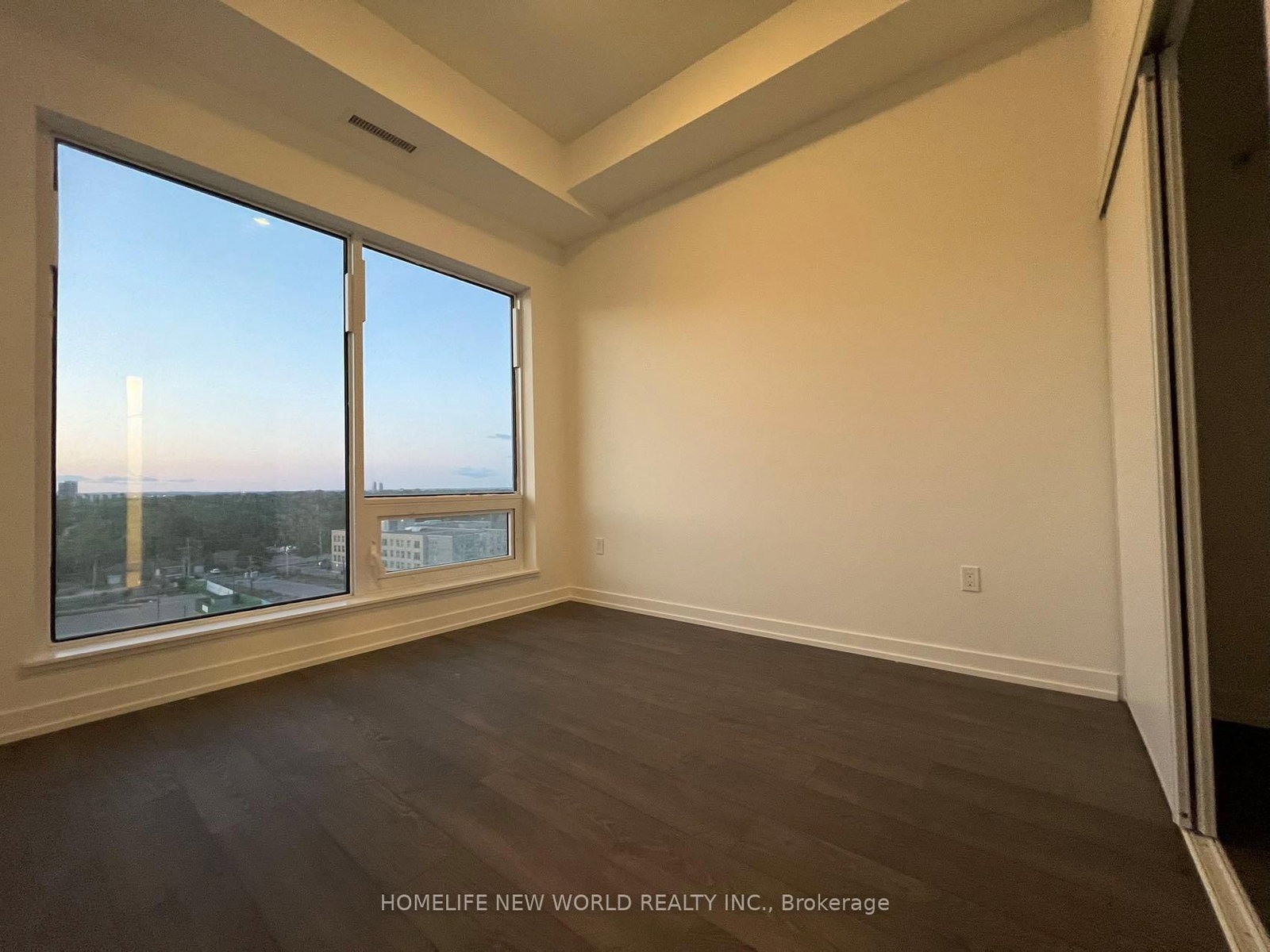 7 Golden Lion Heights, Unit 837 - Photo 5