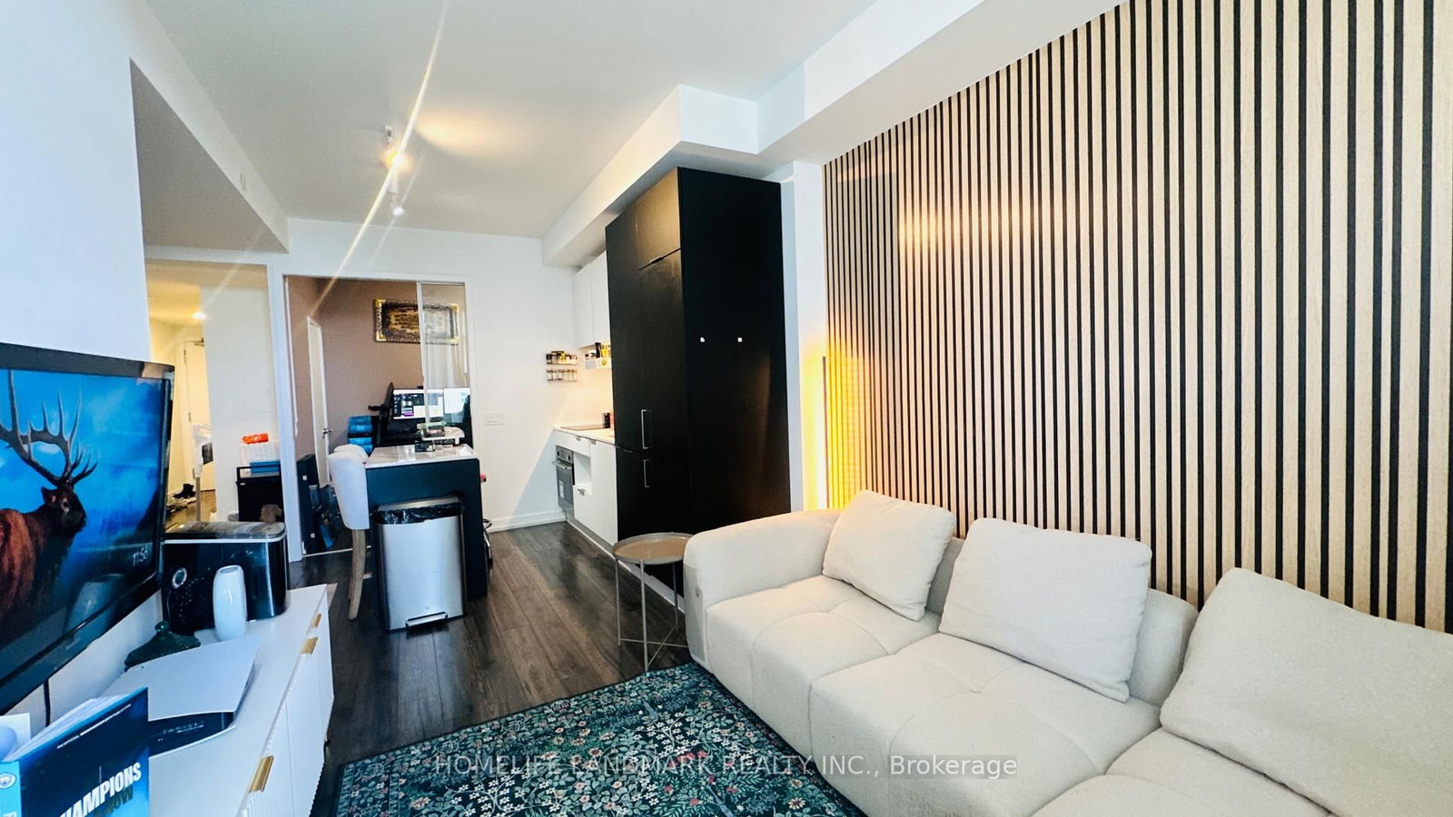 33 Helendale Avenue, Unit 601 - Photo 12