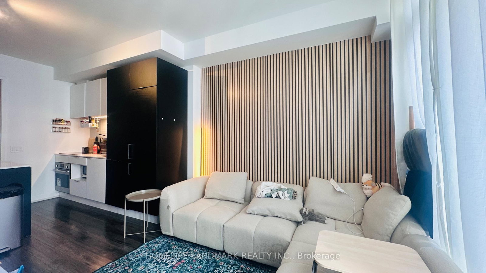 33 Helendale Avenue, Unit 601 - Photo 18