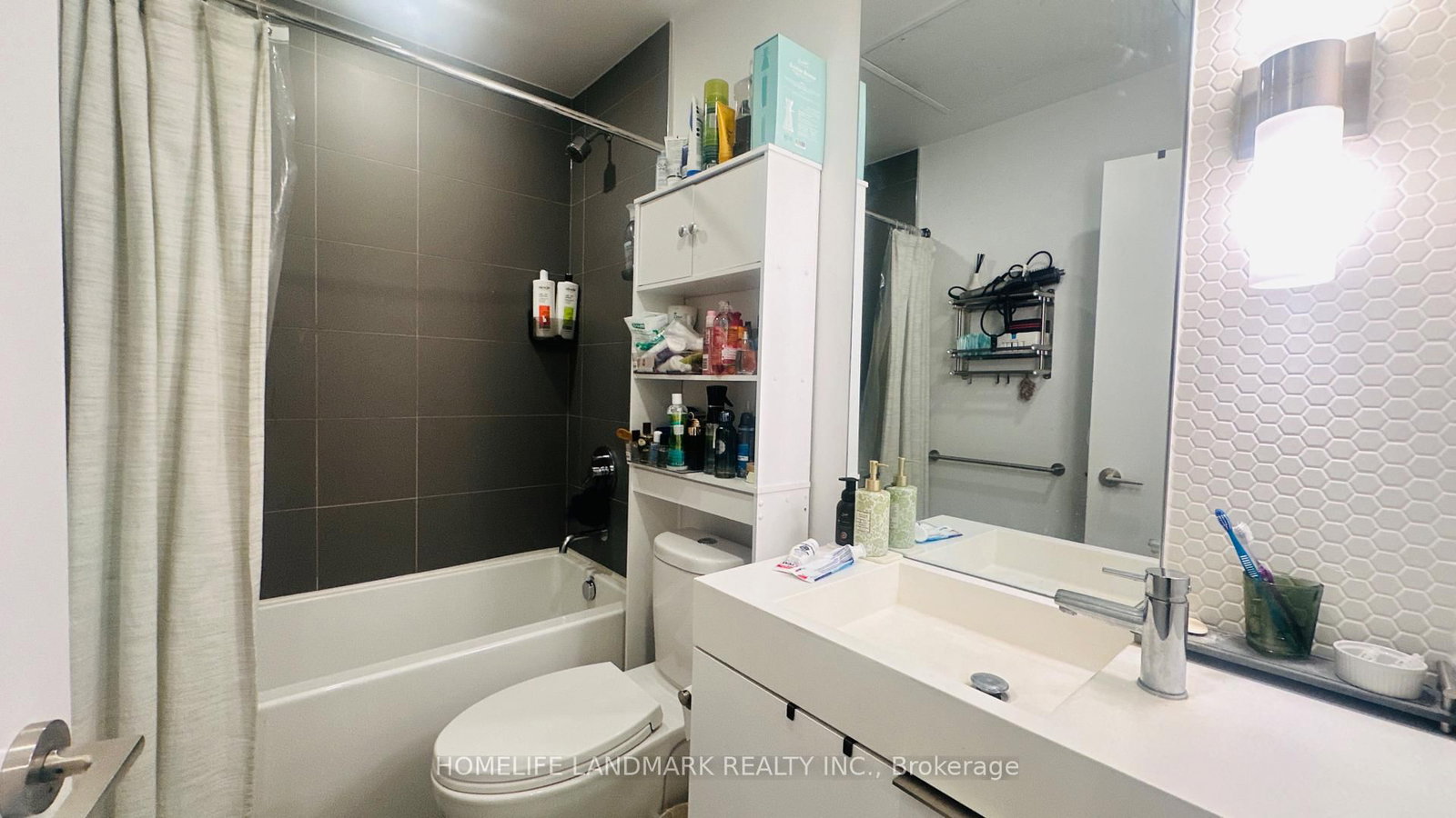 33 Helendale Avenue, Unit 601 - Photo 19