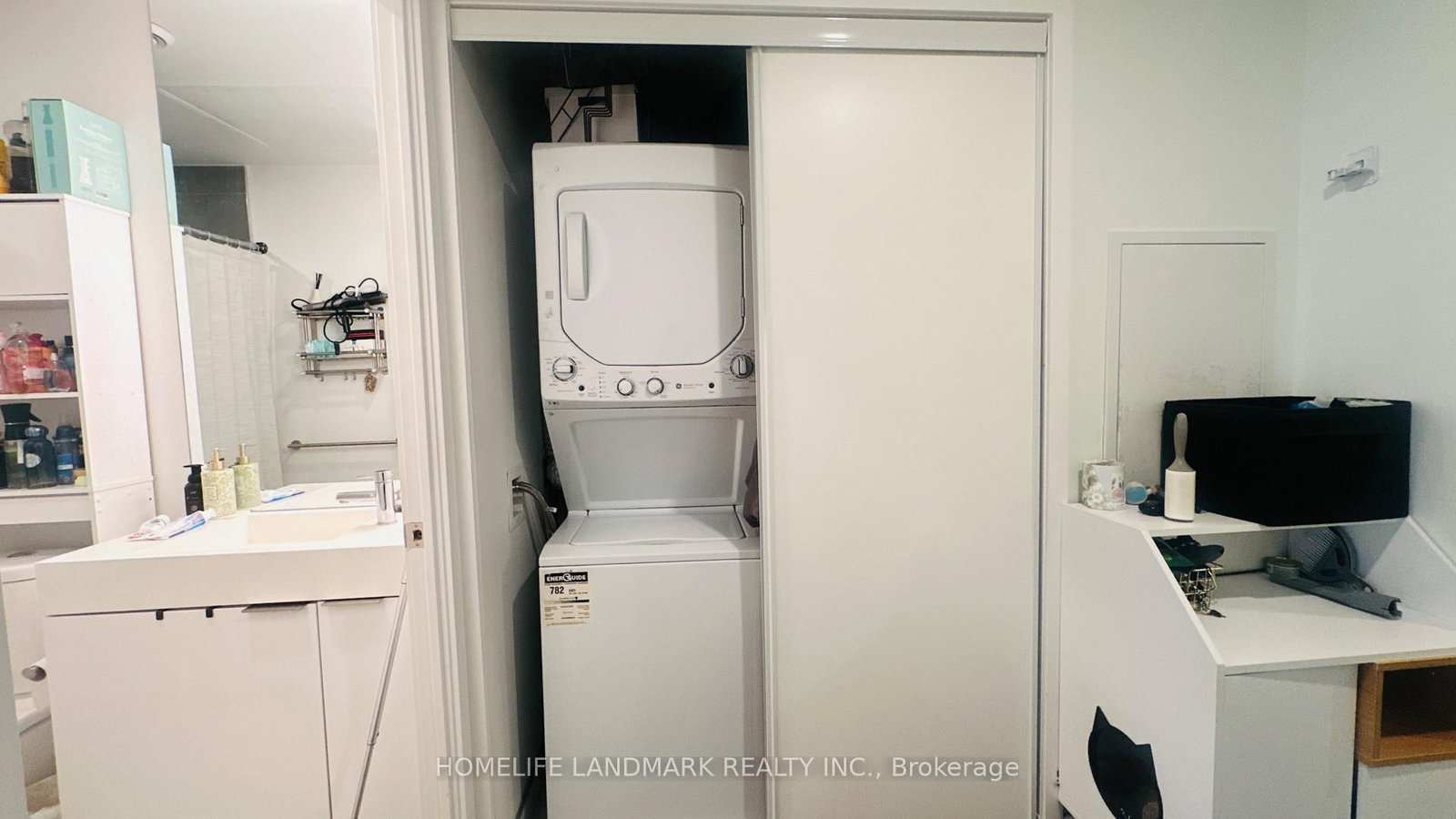 33 Helendale Avenue, Unit 601 - Photo 23