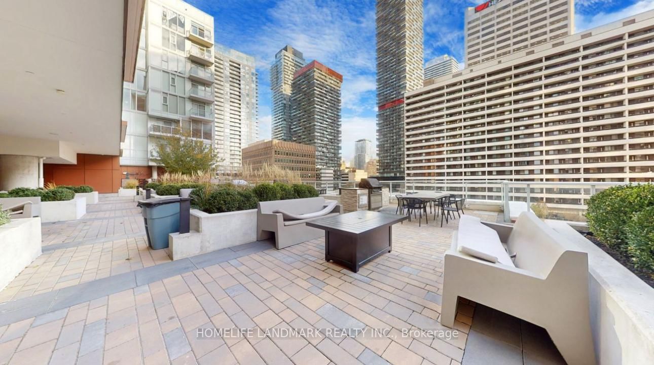 33 Helendale Avenue, Unit 601 - Photo 28