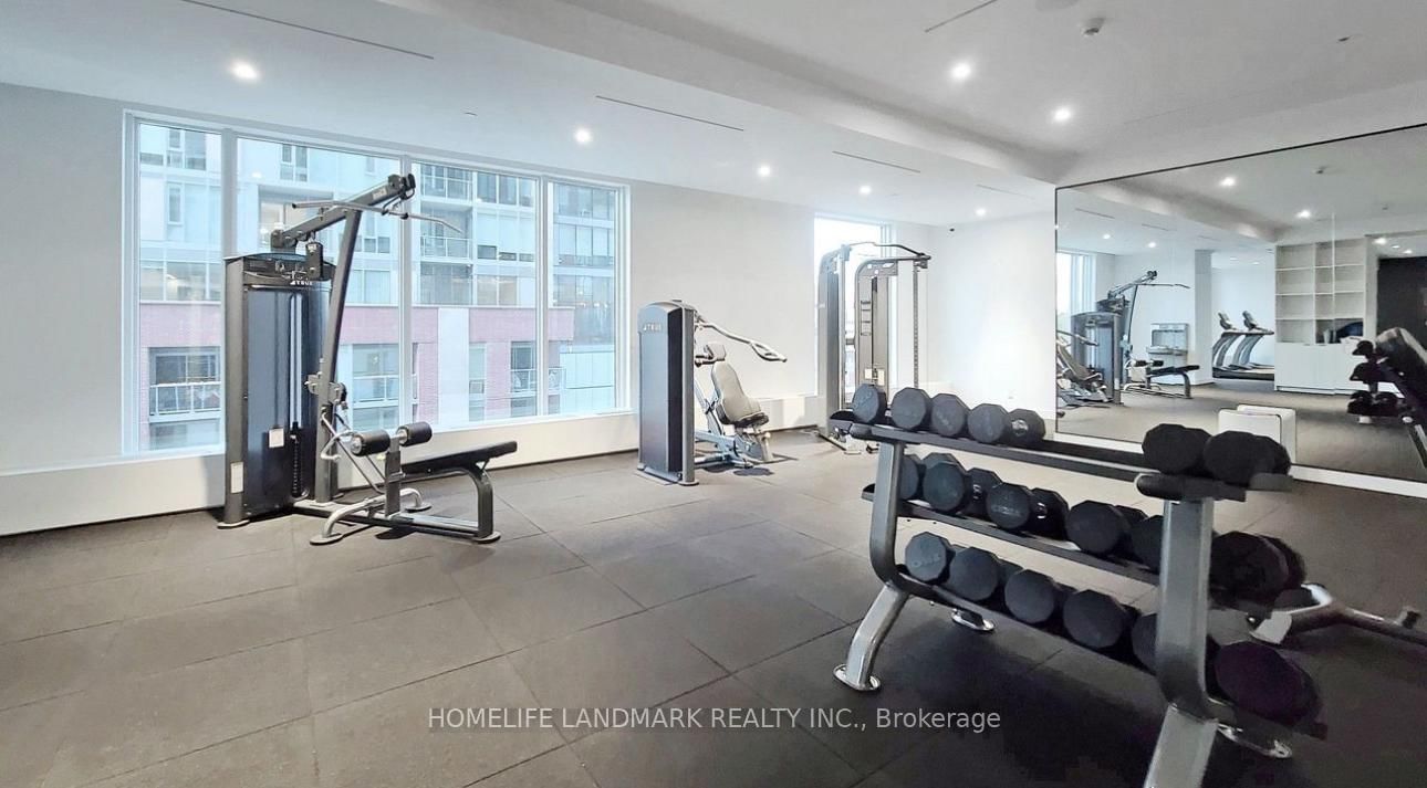 33 Helendale Avenue, Unit 601 - Photo 32