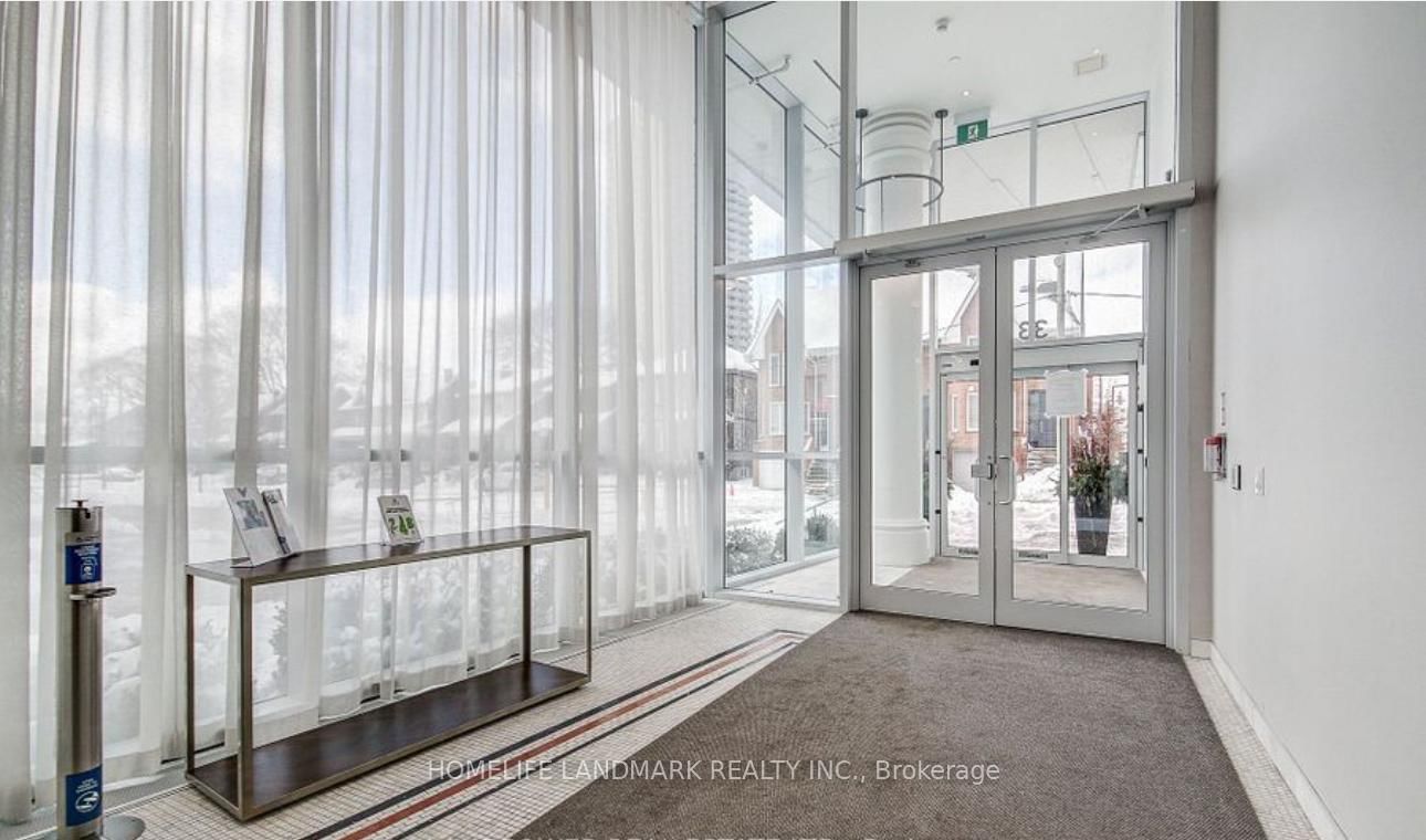 33 Helendale Avenue, Unit 601 - Photo 38